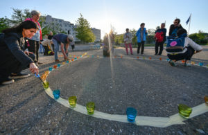 Forum, Volketswil Solidaritätsaktion, Kath. Kirche, Missbrauchsfälle, Protest, Gemeindehausplatz